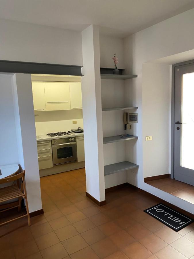 Vicolo Forno Apartment Mercallo ภายนอก รูปภาพ